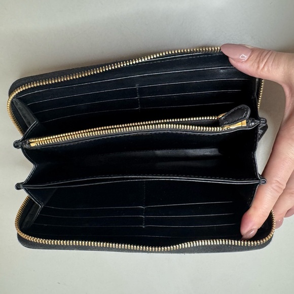 Authentic Prada Black Leather Continental Zip Wallet – Gold Hardware - Picture 12 of 12
